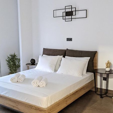 פרבזה Aphrodite Apartments מראה חיצוני תמונה