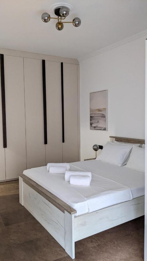 פרבזה Aphrodite Apartments מראה חיצוני תמונה