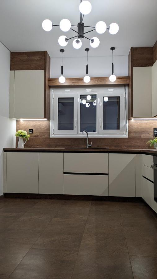 פרבזה Aphrodite Apartments מראה חיצוני תמונה
